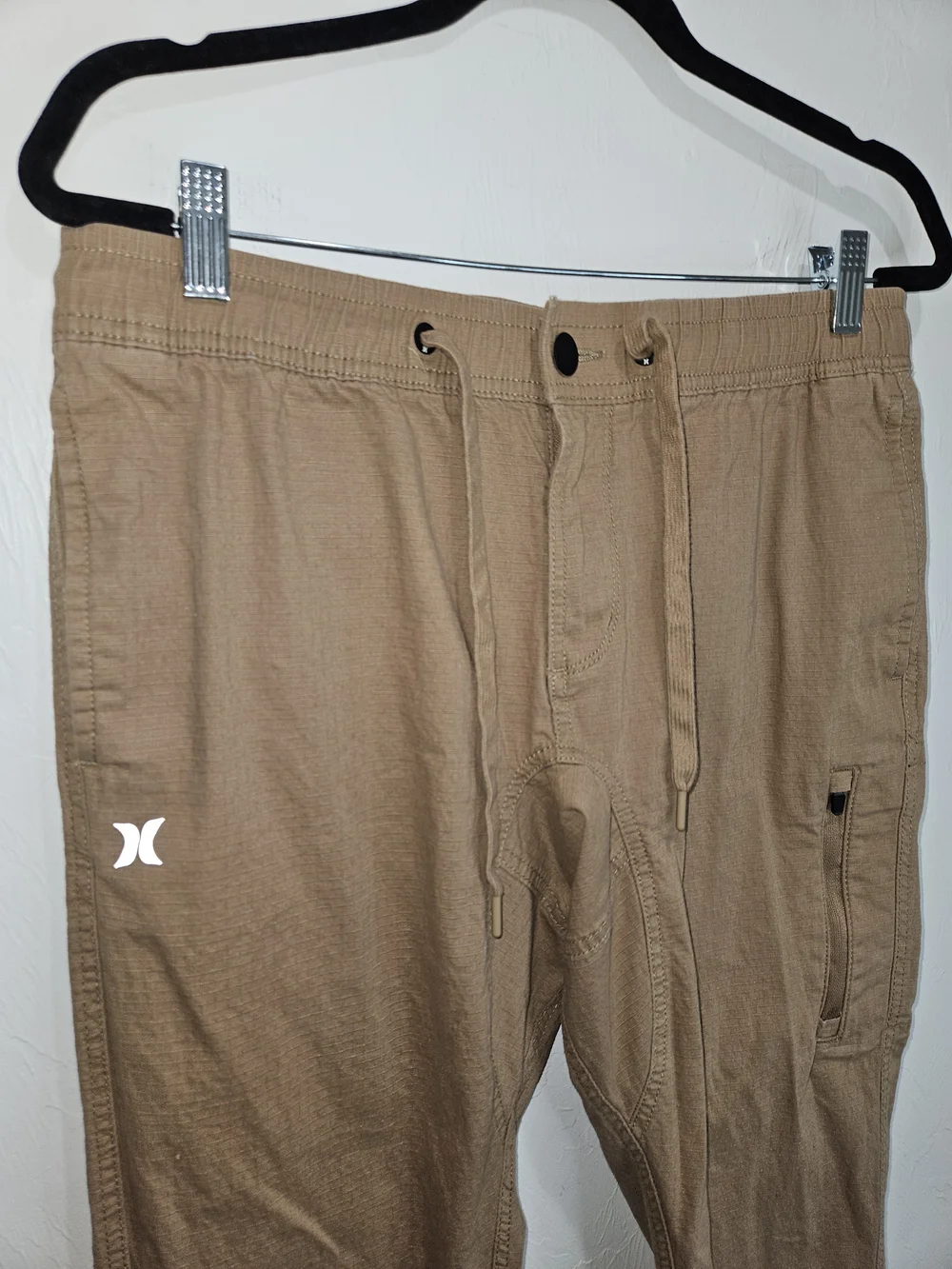 Hurley Men's Tan Drawstring Cargo Pants Size Medium Ripstop Khaki Bottoms